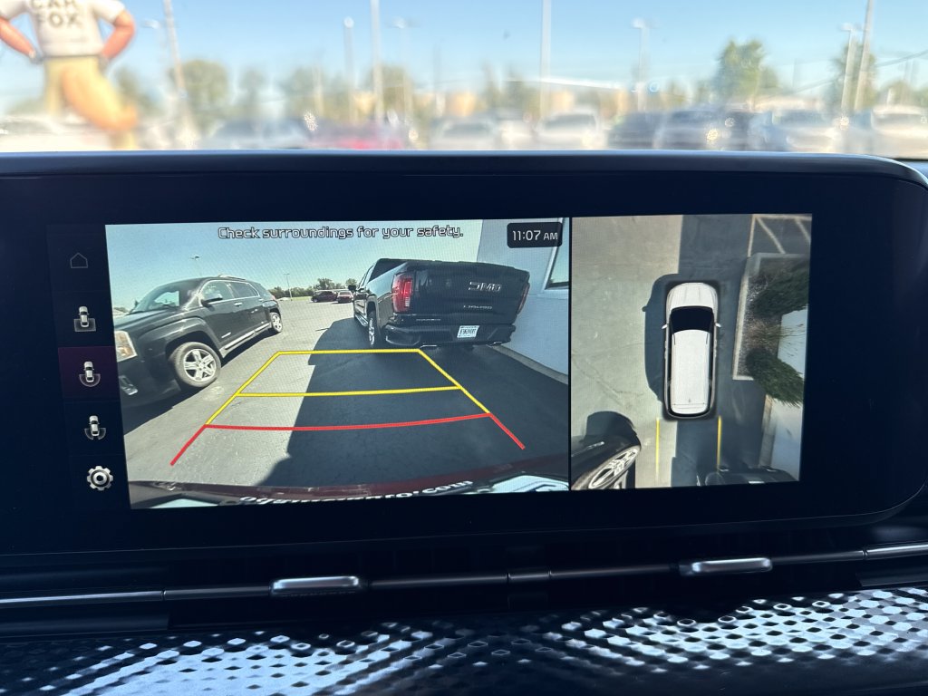 Used 2022 Kia Carnival SX Prestige FWD image 20