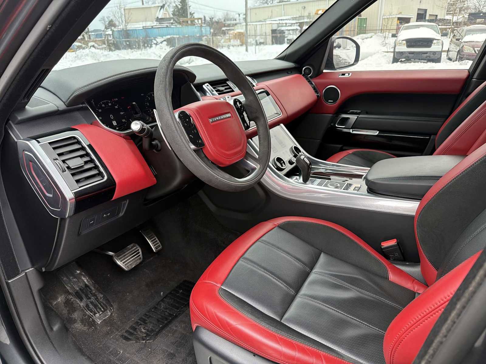 Used 2020 Land Rover Range Rover Sport HST image 10