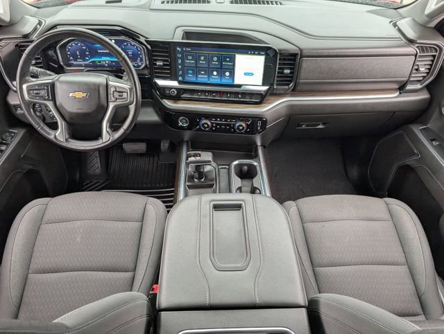 Used 2022 Chevrolet Silverado 1500 LT AWD/4WD image 25