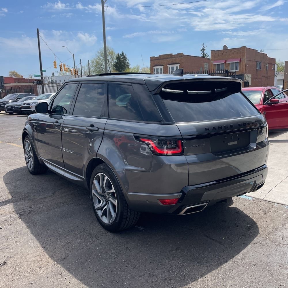 Used 2018 Land Rover Range Rover Sport HSE Dynamic AWD/4WD image 6