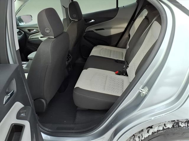Used 2023 Chevrolet Equinox LS w/ LS Convenience Package image 16