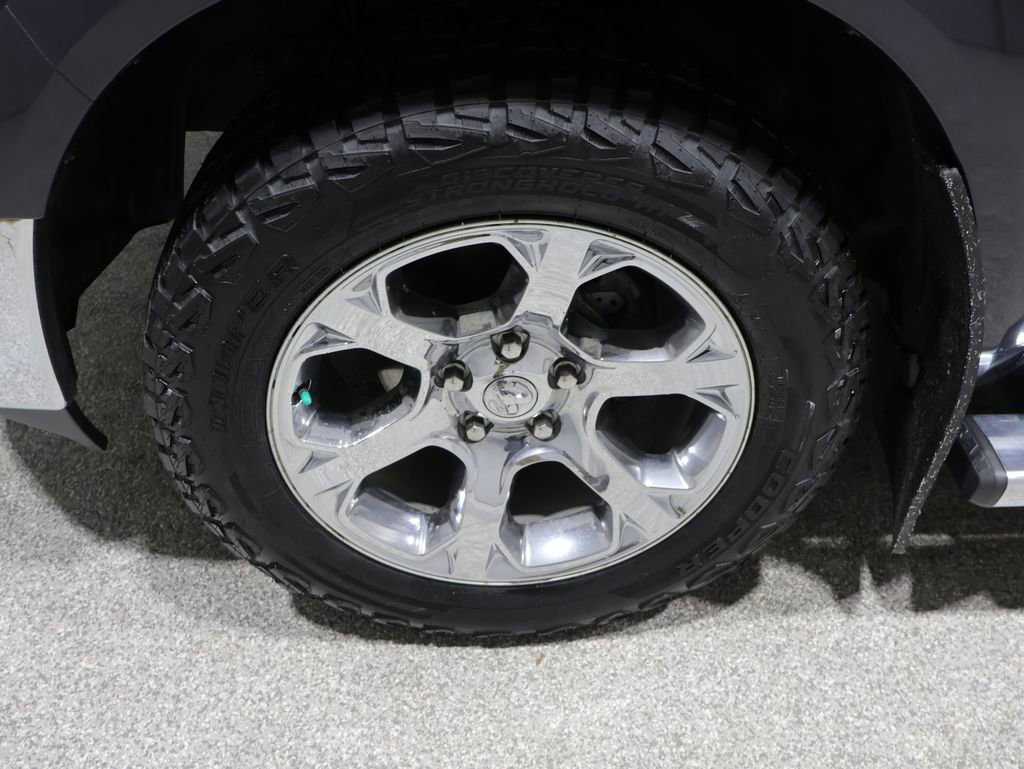 Used 2013 RAM 1500 Laramie w/ Convenience Group image 10