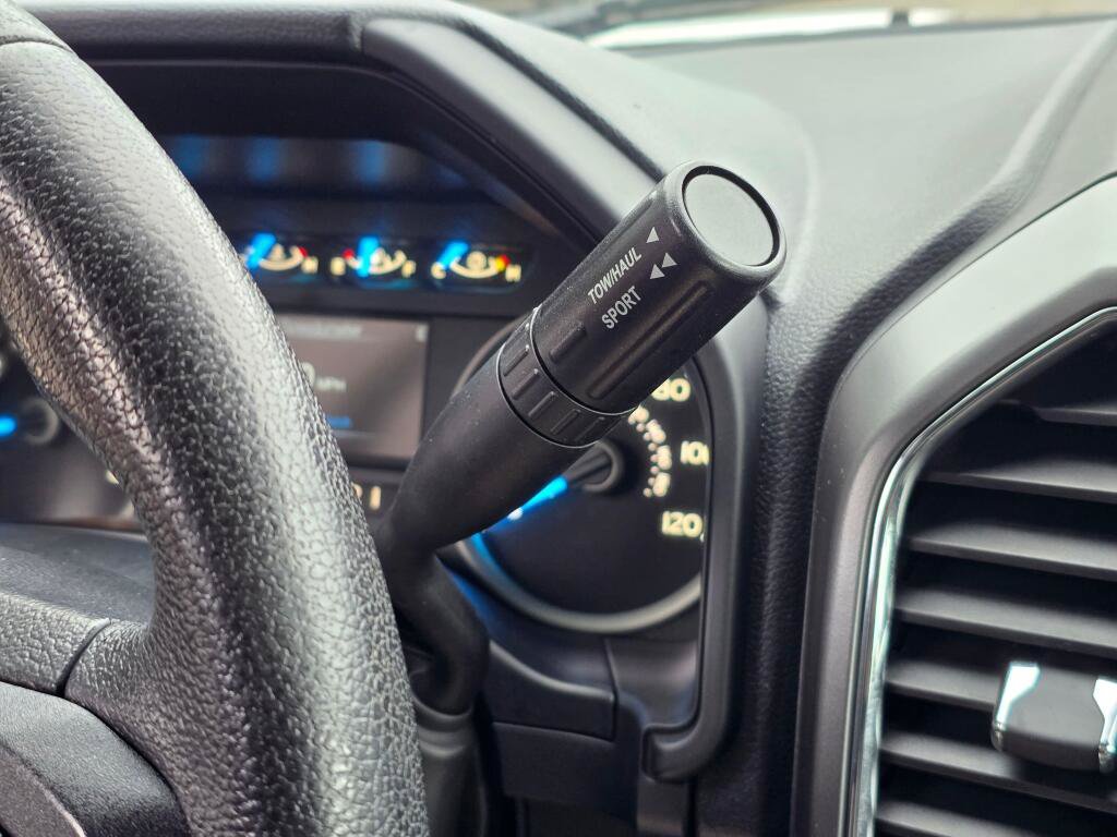 Used 2016 Ford F150 XLT w/ Equipment Group 301A Mid AWD/4WD image 24