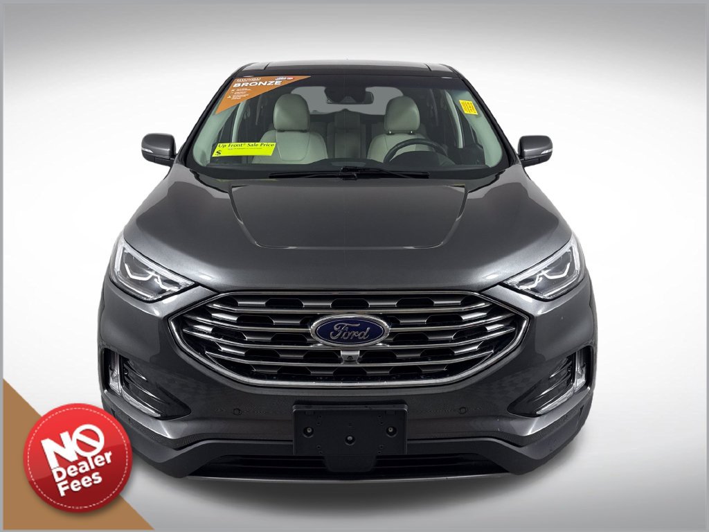 Used 2019 Ford Edge Titanium w/ Equipment Group 301A AWD/4WD image 9