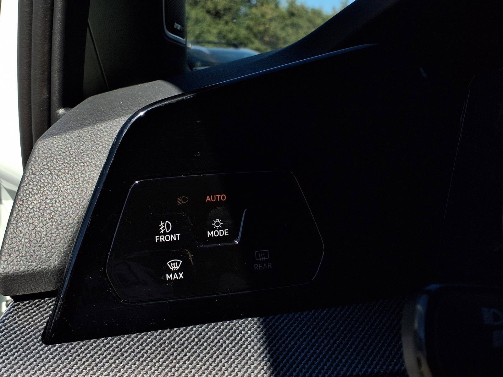 New 2026 Volkswagen GTI SE FWD image 14