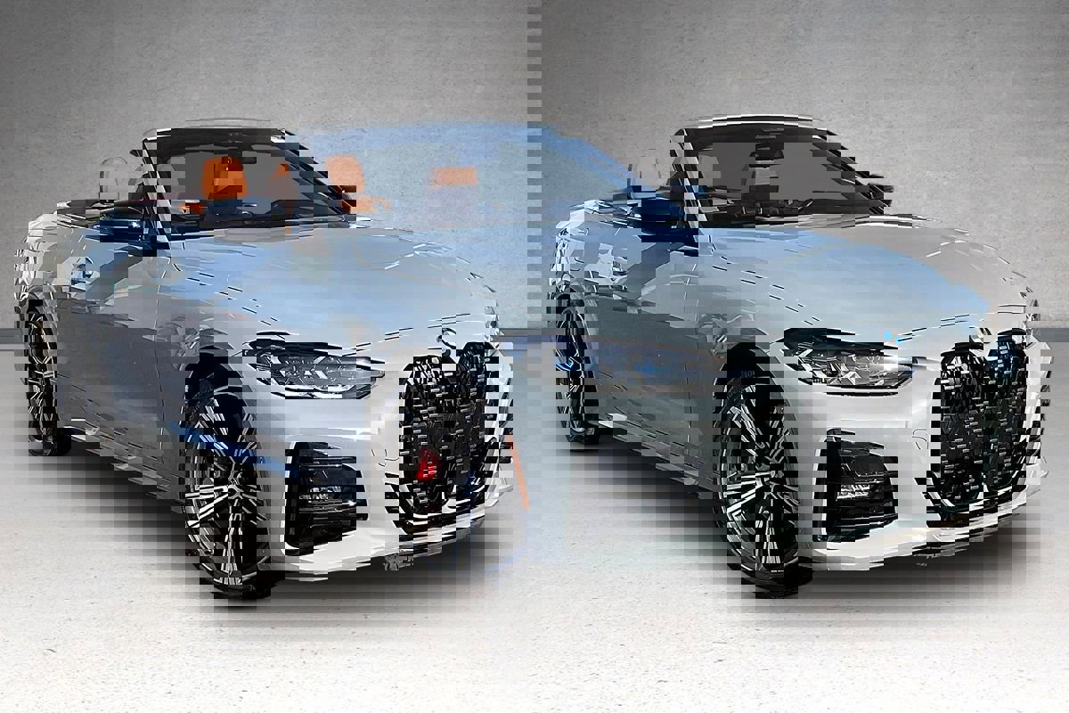 Used 2023 BMW 430i Convertible w/ M Sport Package image 3