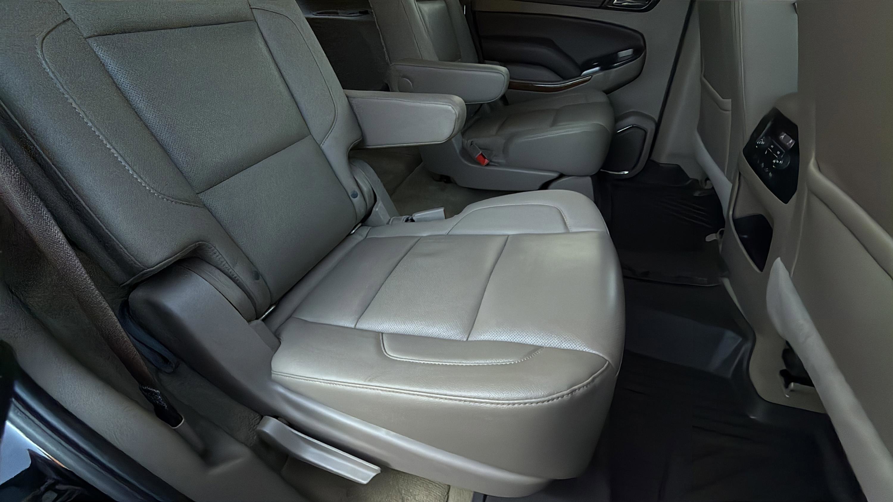 Used 2017 Chevrolet Tahoe Premier image 21
