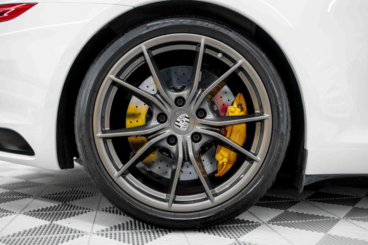 Used 2018 Porsche 911 Carrera T RWD image 38