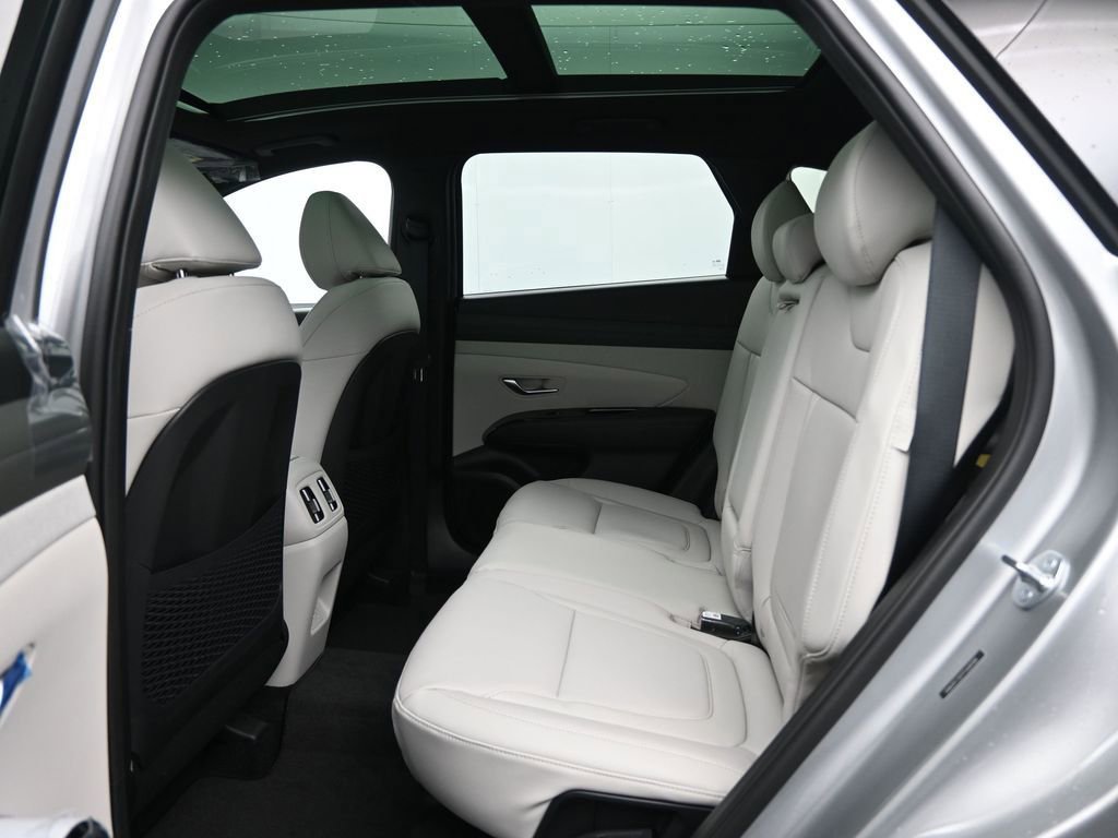 New 2026 Hyundai Tucson Limited image 25
