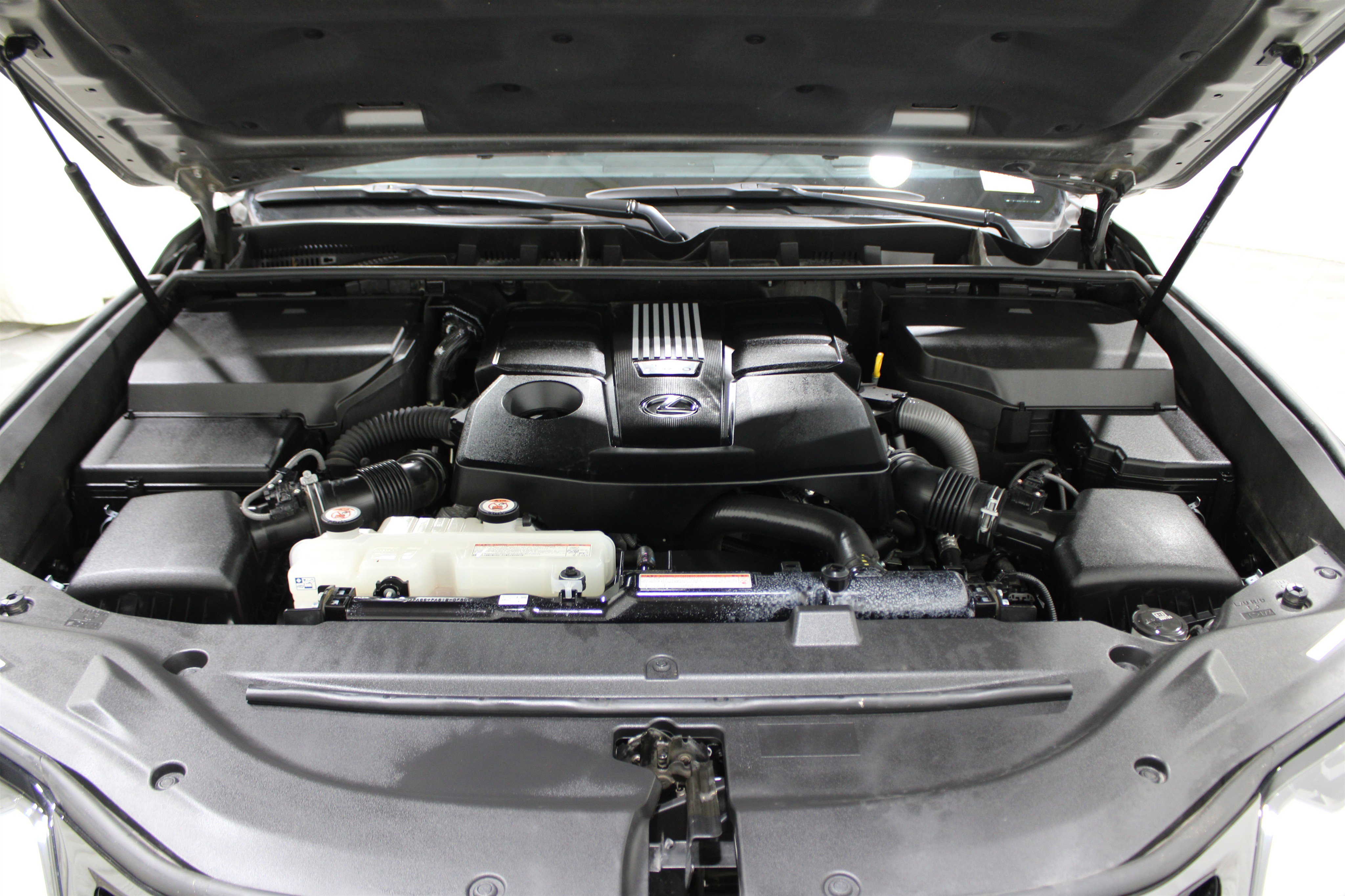 Used 2024 Lexus LX 600 F Sport image 44