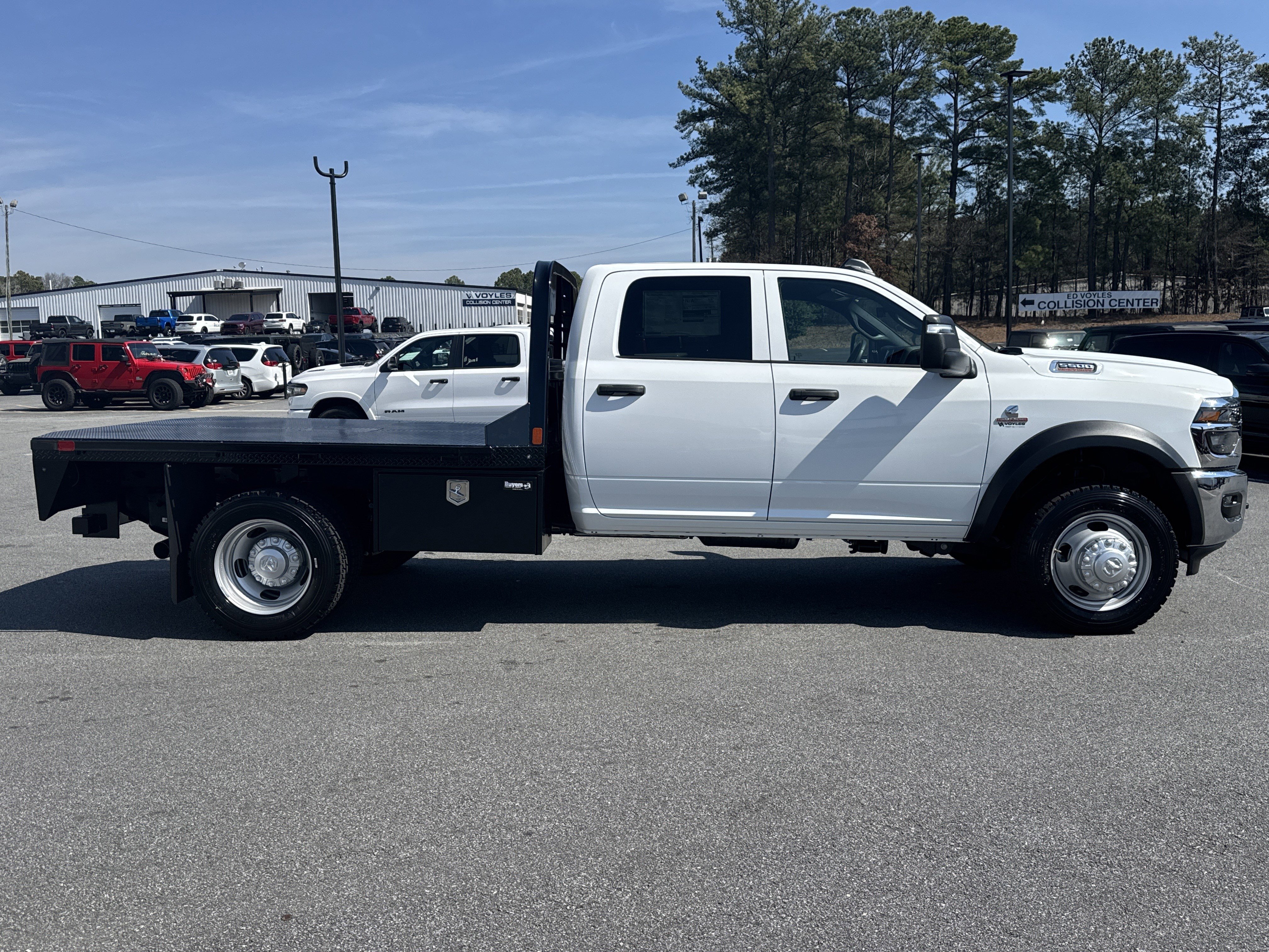 New 2026 RAM 5500 Tradesman w/ Chrome Appearance Group image 2