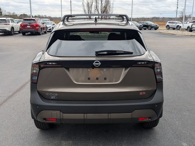 New 2026 Nissan Kicks SR w/ Cold Weather Package FWD image 4