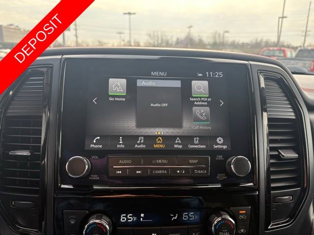 Used 2024 Nissan Titan PRO-4X w/ Pro-4x Convenience Package image 15