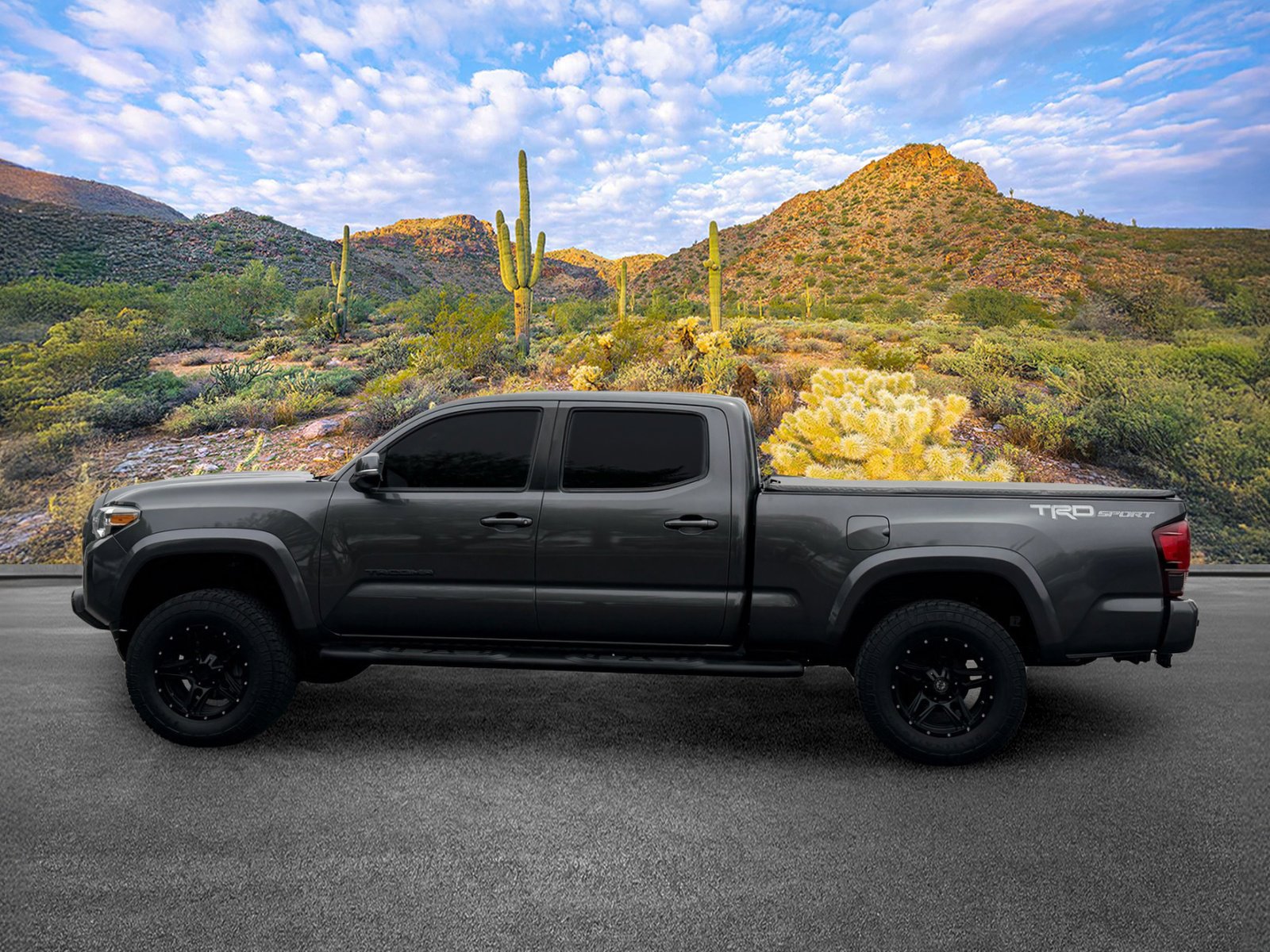Used 2019 Toyota Tacoma TRD Sport w/ Technology Package RWD image 8