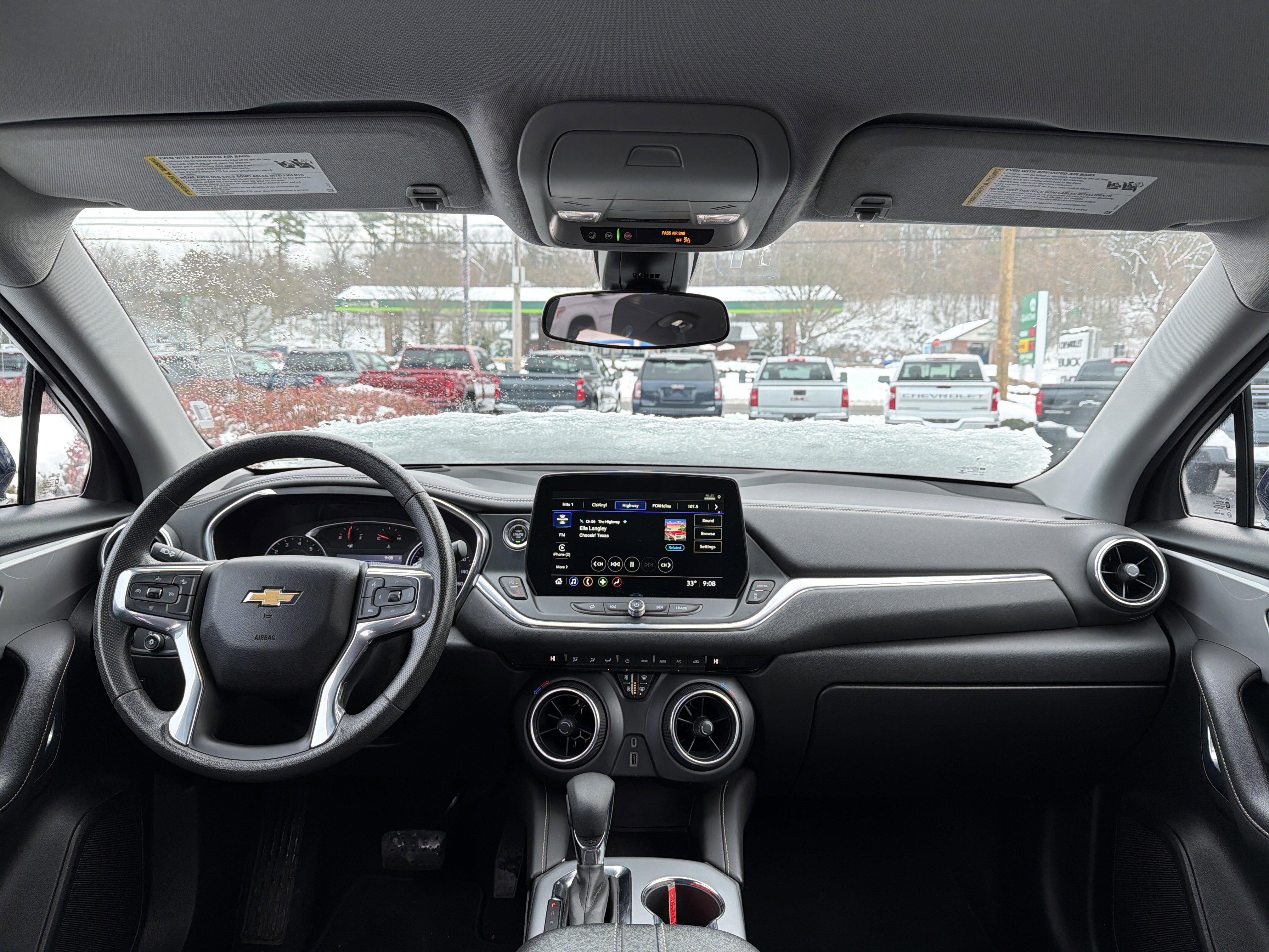 Used 2023 Chevrolet Blazer LT image 13