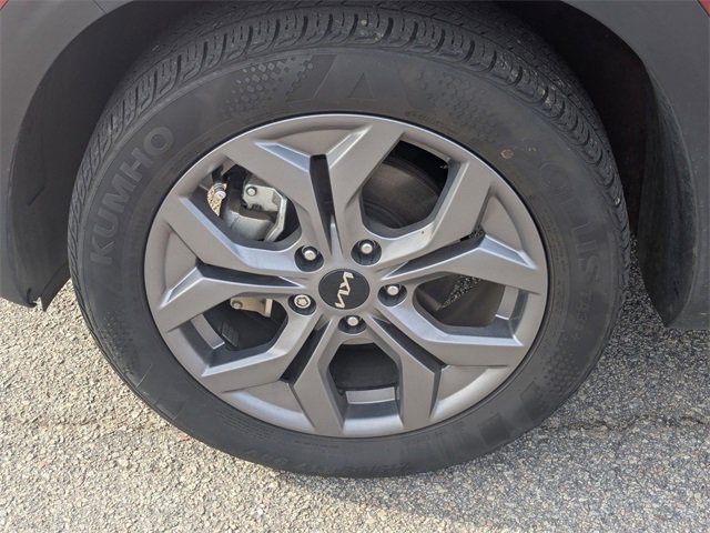 Used 2024 Kia Seltos S image 10