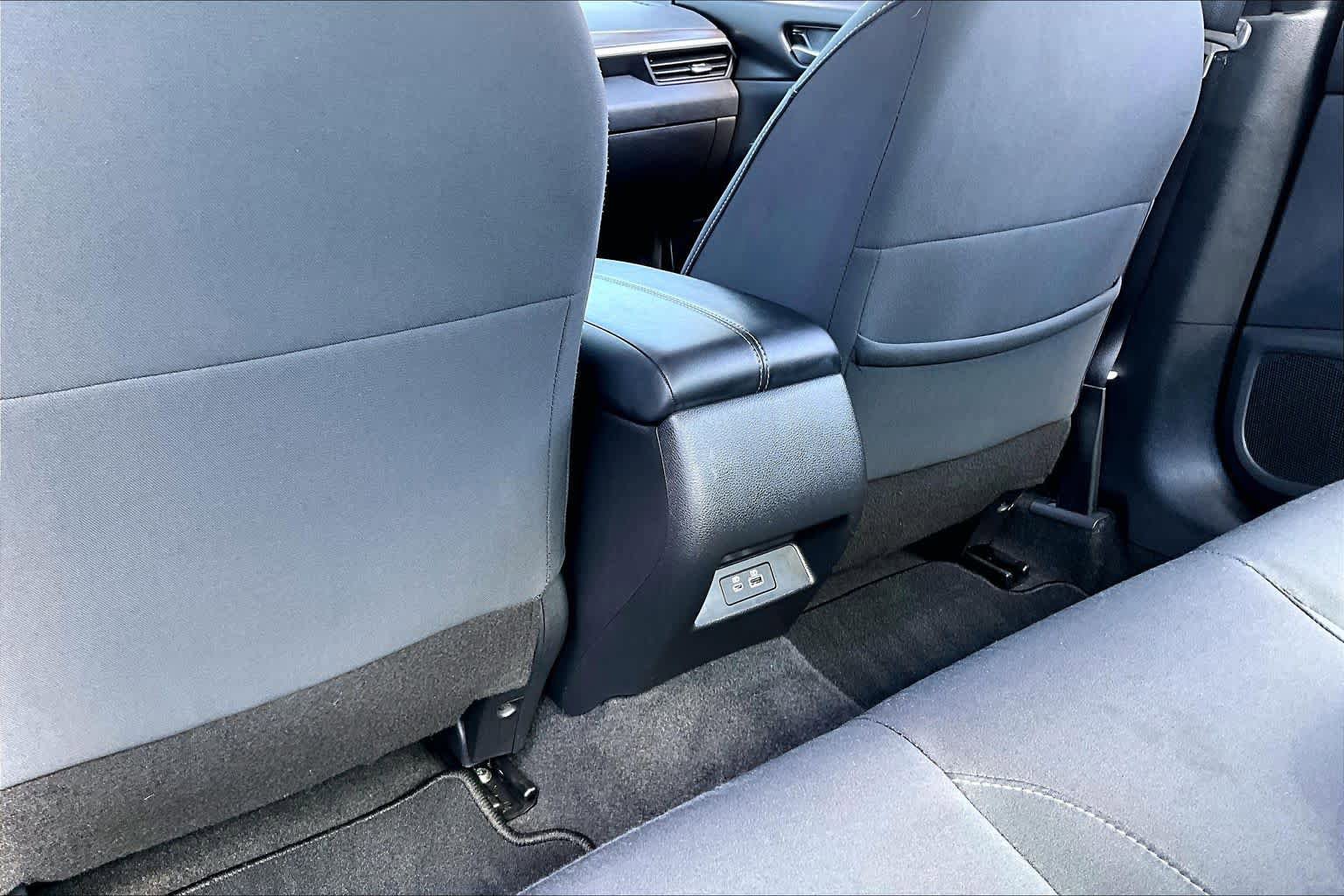 Used 2025 Nissan Altima 2.5 SV FWD image 34