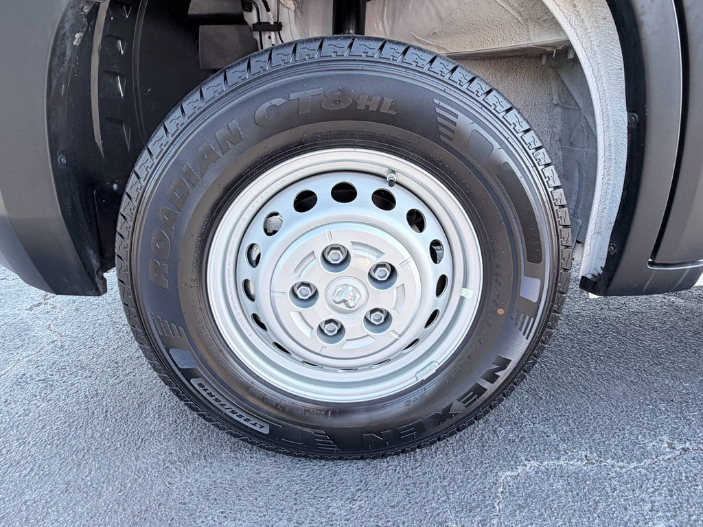 Used 2026 RAM ProMaster 2500 w/ Convenience Group FWD image 33