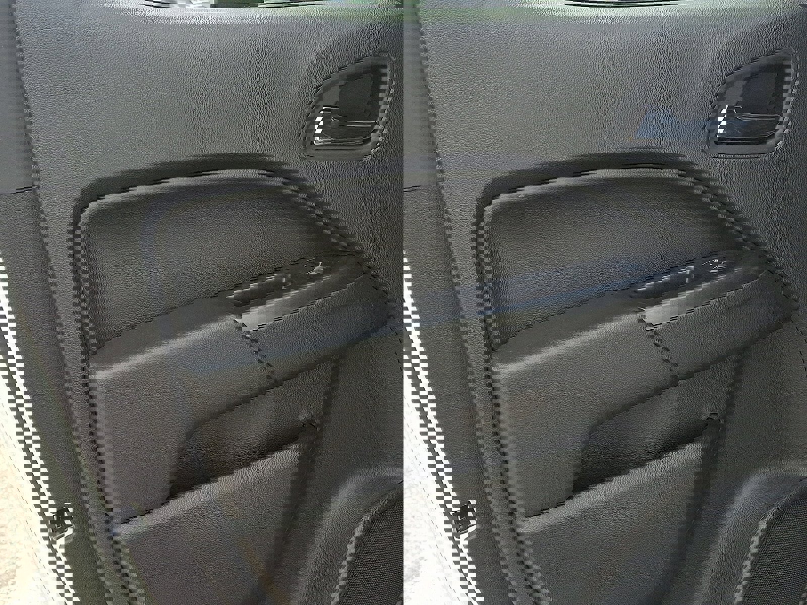 Used 2021 Chevrolet Colorado ZR2 image 13