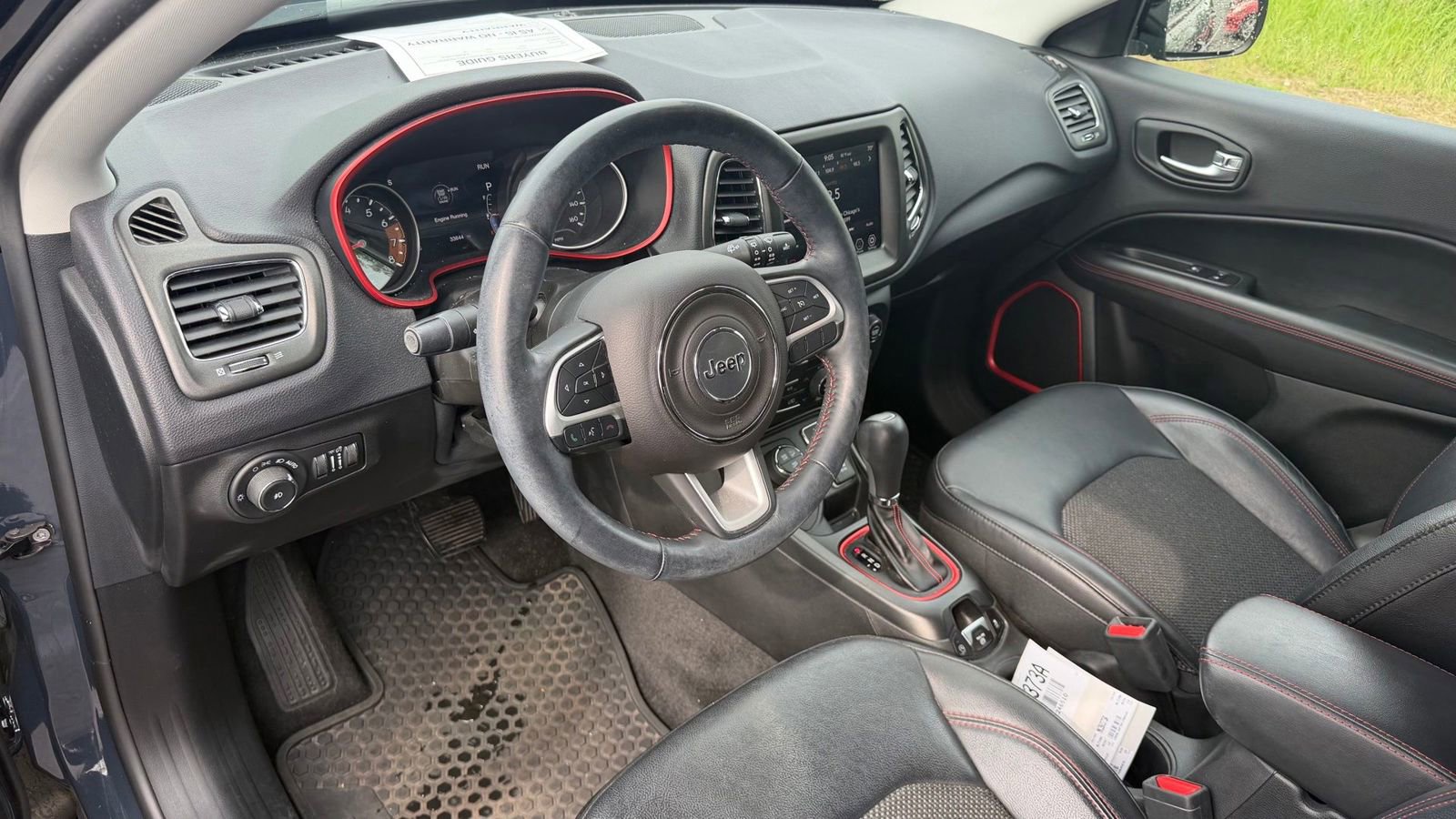 Used 2017 Jeep Compass Trailhawk w/ Cold Weather Group AWD/4WD image 12