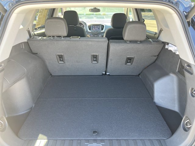 Used 2023 GMC Terrain SLE w/ Driver Convenience Package FWD image 26