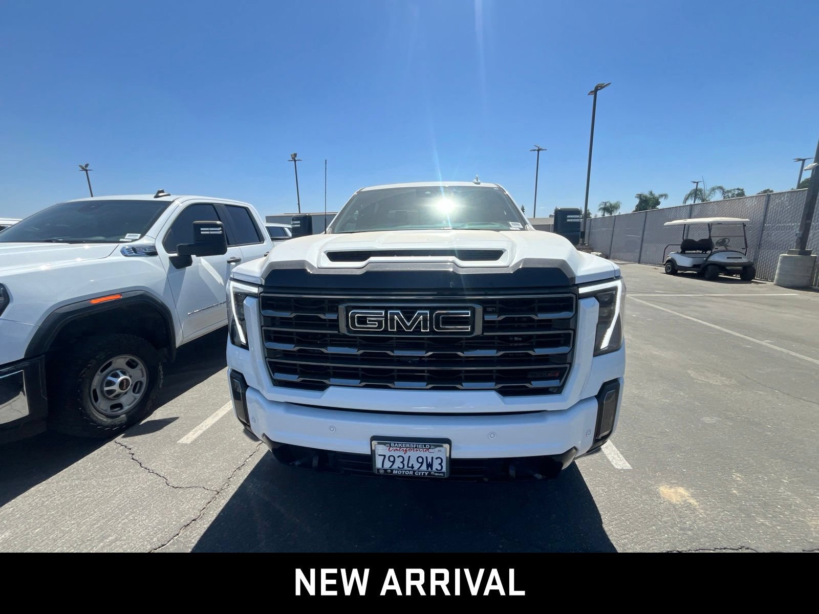 Certified 2024 GMC Sierra 2500 AT4 w/ AT4 Premium Plus Package AWD/4WD image 2