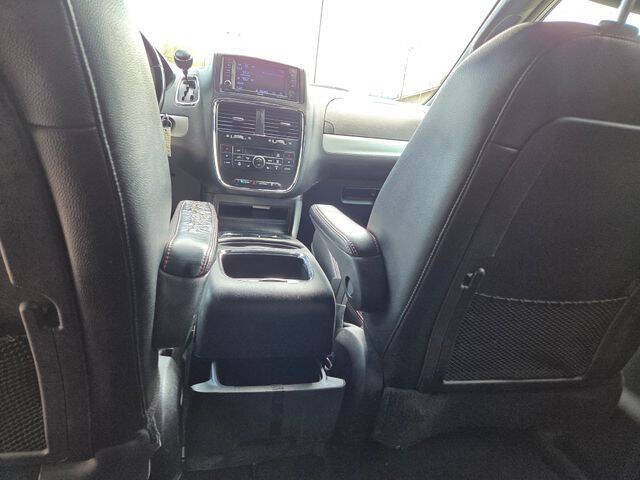 Used 2020 Dodge Grand Caravan GT FWD image 36