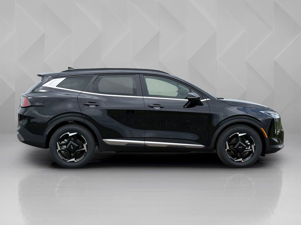 New 2026 Kia Sportage EX FWD image 8