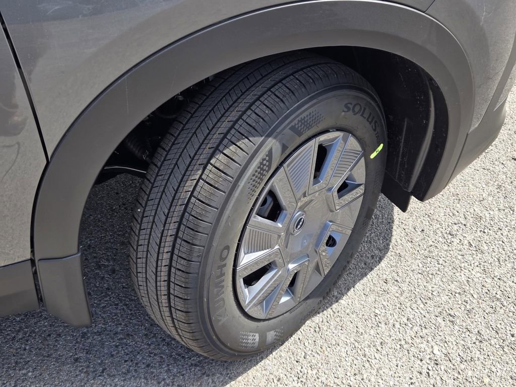 New 2026 Nissan Kicks S image 6