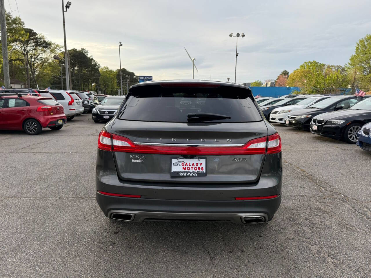 Used 2018 Lincoln MKX Select w/ Select Plus Package image 7