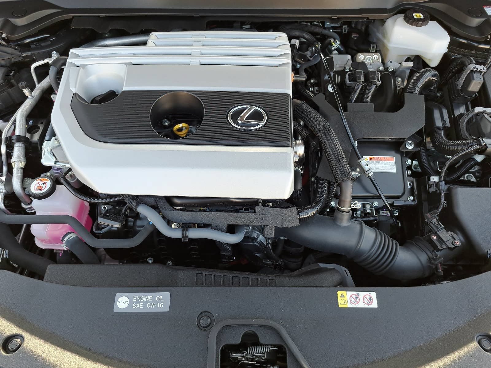 Used 2024 Lexus UX 250h FWD image 33