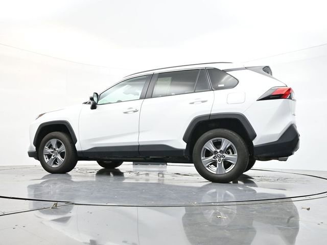 Used 2024 Toyota RAV4 XLE image 40