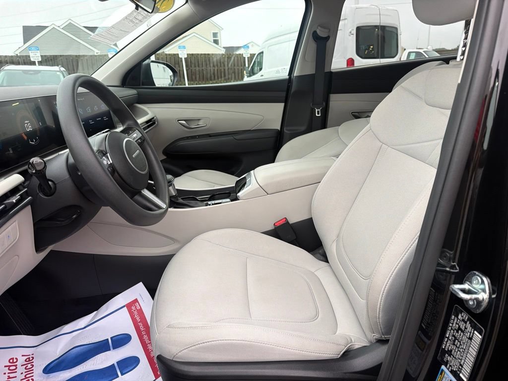 Used 2025 Hyundai Tucson SEL FWD image 28