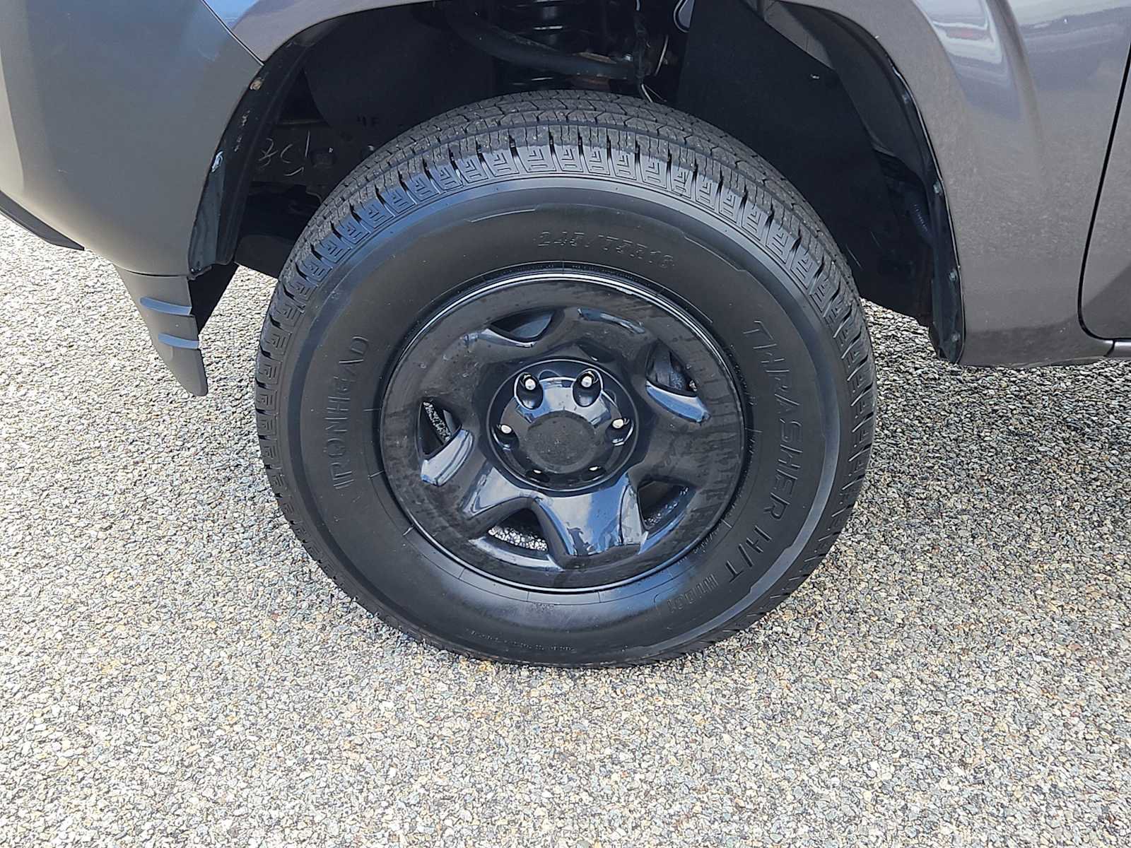 Used 2022 Toyota Tacoma SR image 7