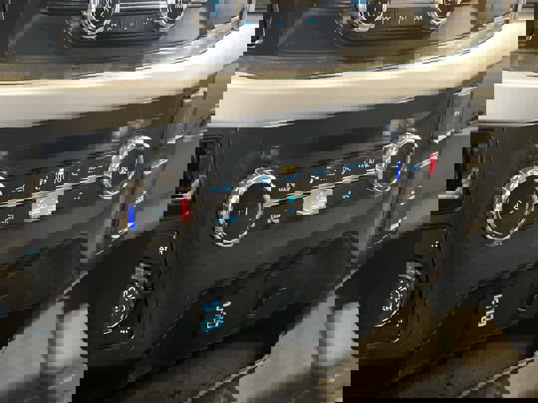 Used 2022 Ford F150 XLT w/ Equipment Group 301A Mid image 18