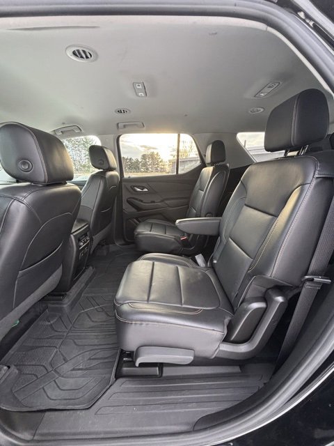 Used 2019 Chevrolet Traverse Premier w/ LPO, Blackout Package image 11