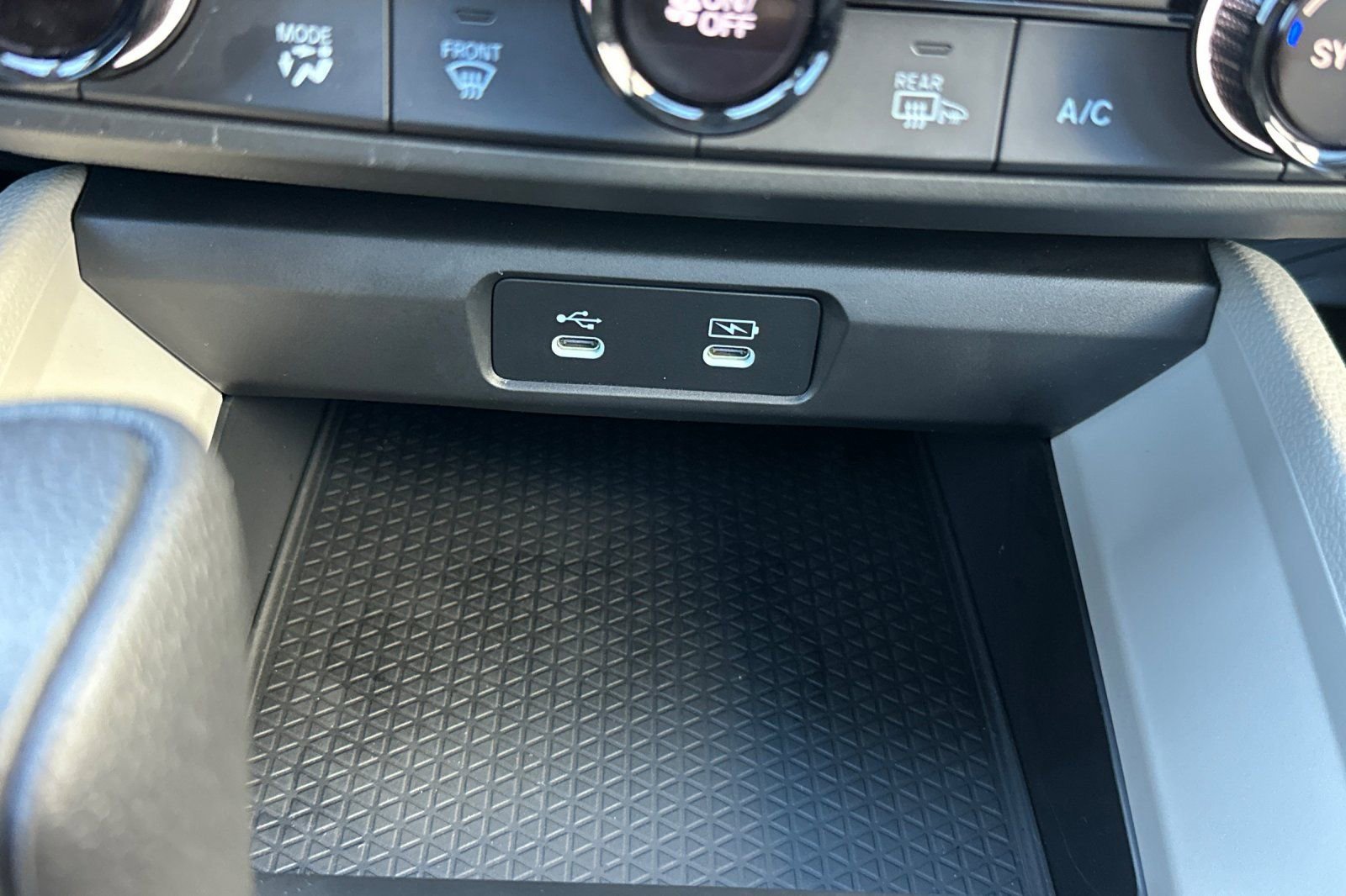 Certified 2025 Honda Accord SE image 34