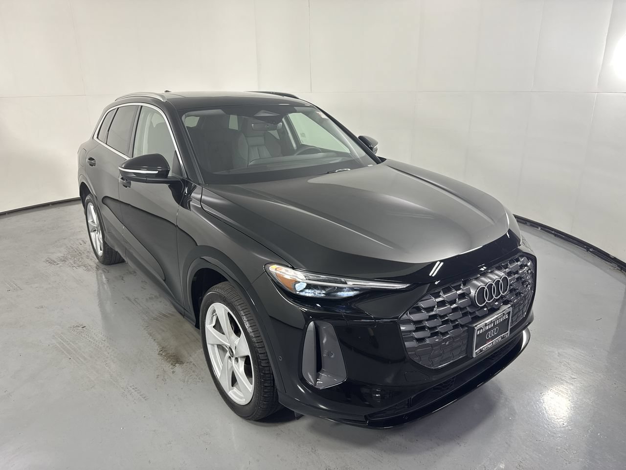 Used 2025 Audi Q5 Premium Plus w/ Premium Plus AWD/4WD image 29