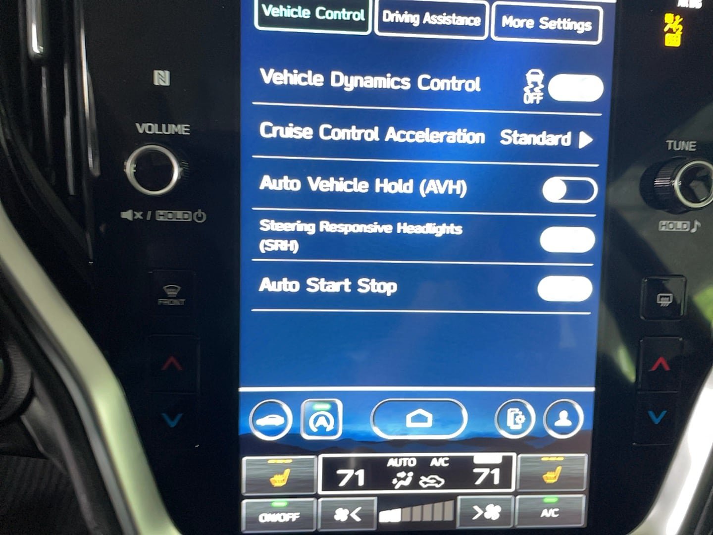 Used 2023 Subaru Legacy Limited AWD/4WD image 12