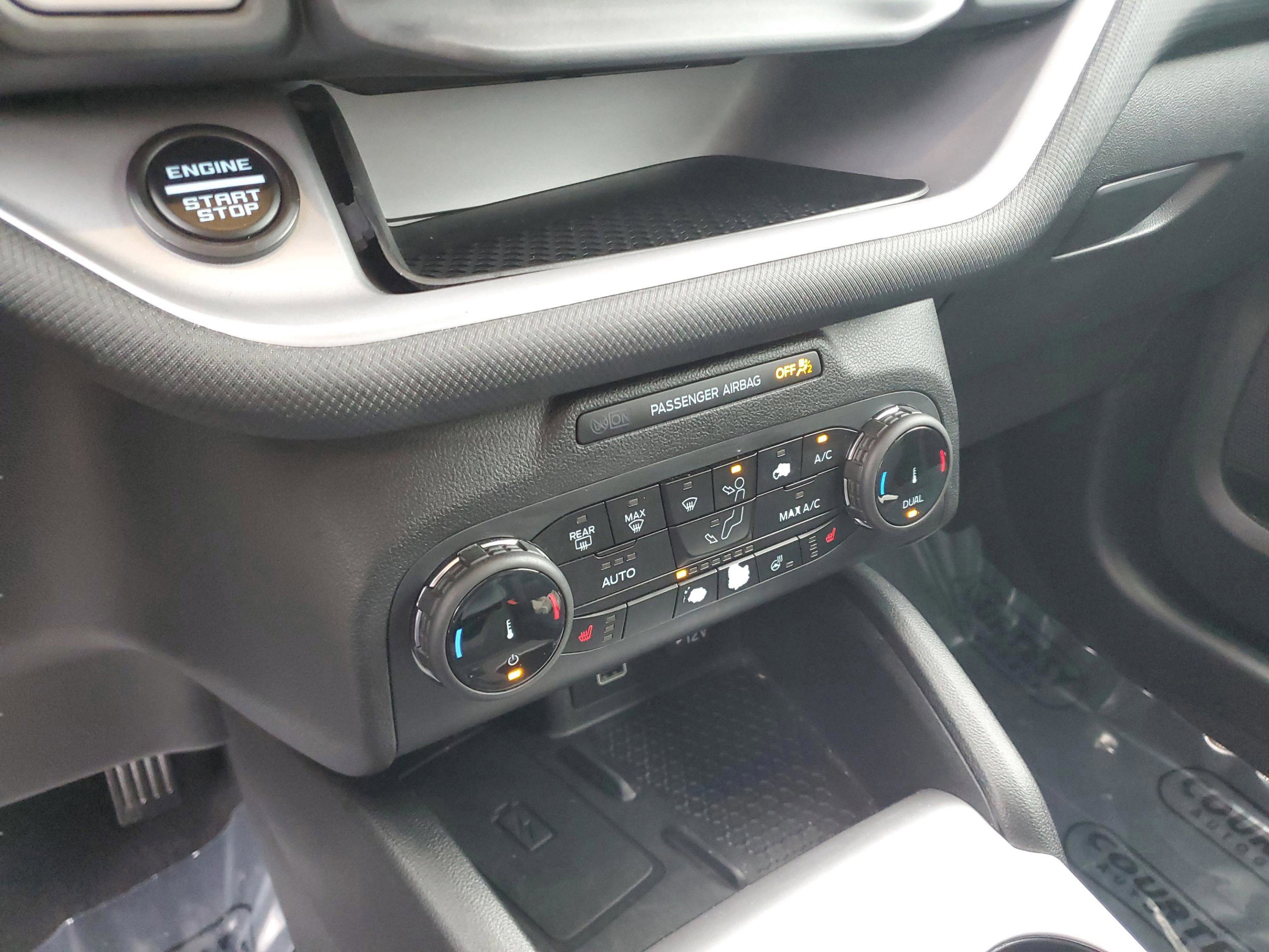 Used 2023 Ford Bronco Sport Outer Banks w/ Tech Package image 10