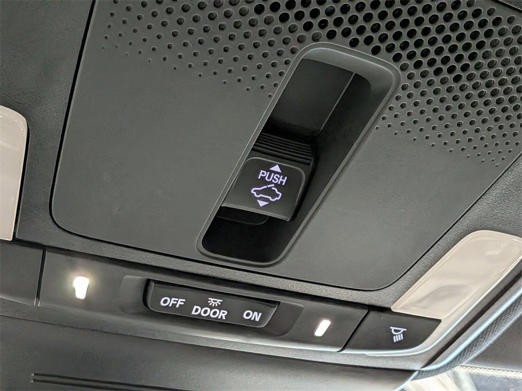 Used 2023 Acura Integra A-Spec image 17