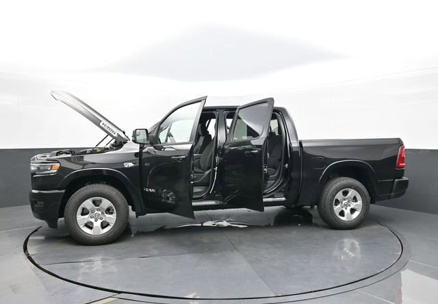 New 2026 RAM 1500 4x4 Crew Cab image 62