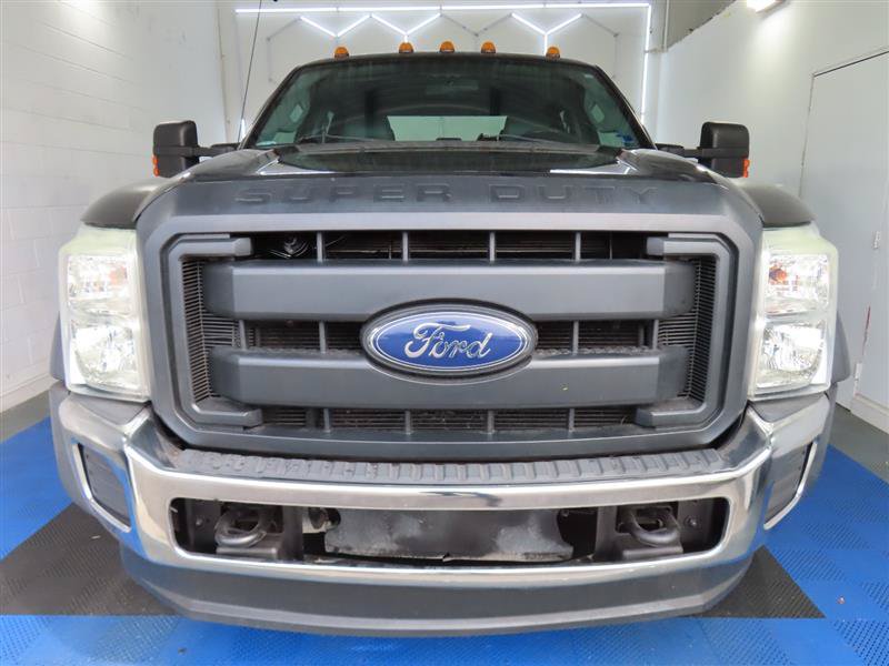 Used 2015 Ford F450 XL w/ Power Equipment Group AWD/4WD image 2