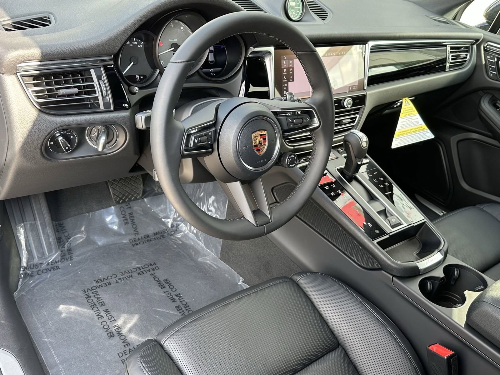 New 2026 Porsche Macan S AWD/4WD image 4