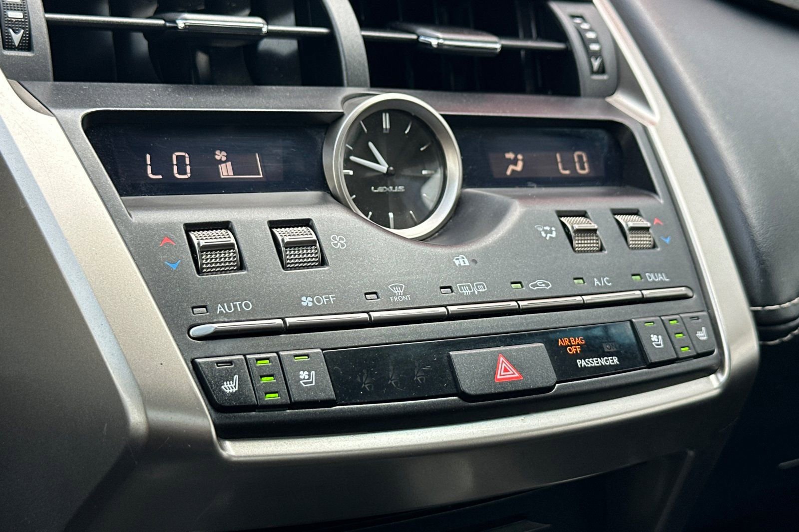 Used 2018 Lexus NX 300h AWD w/ Premium Package image 21