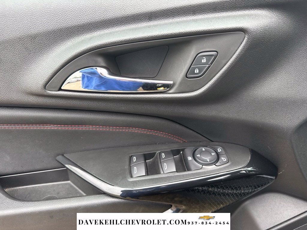Used 2024 Chevrolet Trax RS w/ Sunroof Package FWD image 10