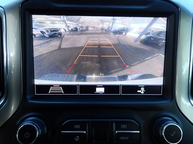 Used 2020 Chevrolet Silverado 2500 LT w/ Convenience Package image 17