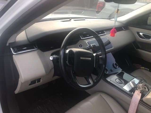 Used 2018 Land Rover Range Rover Velar S image 10