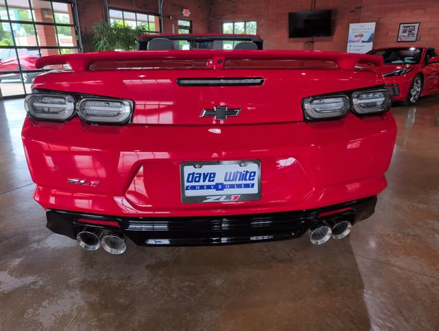 Used 2023 Chevrolet Camaro ZL1 RWD image 8