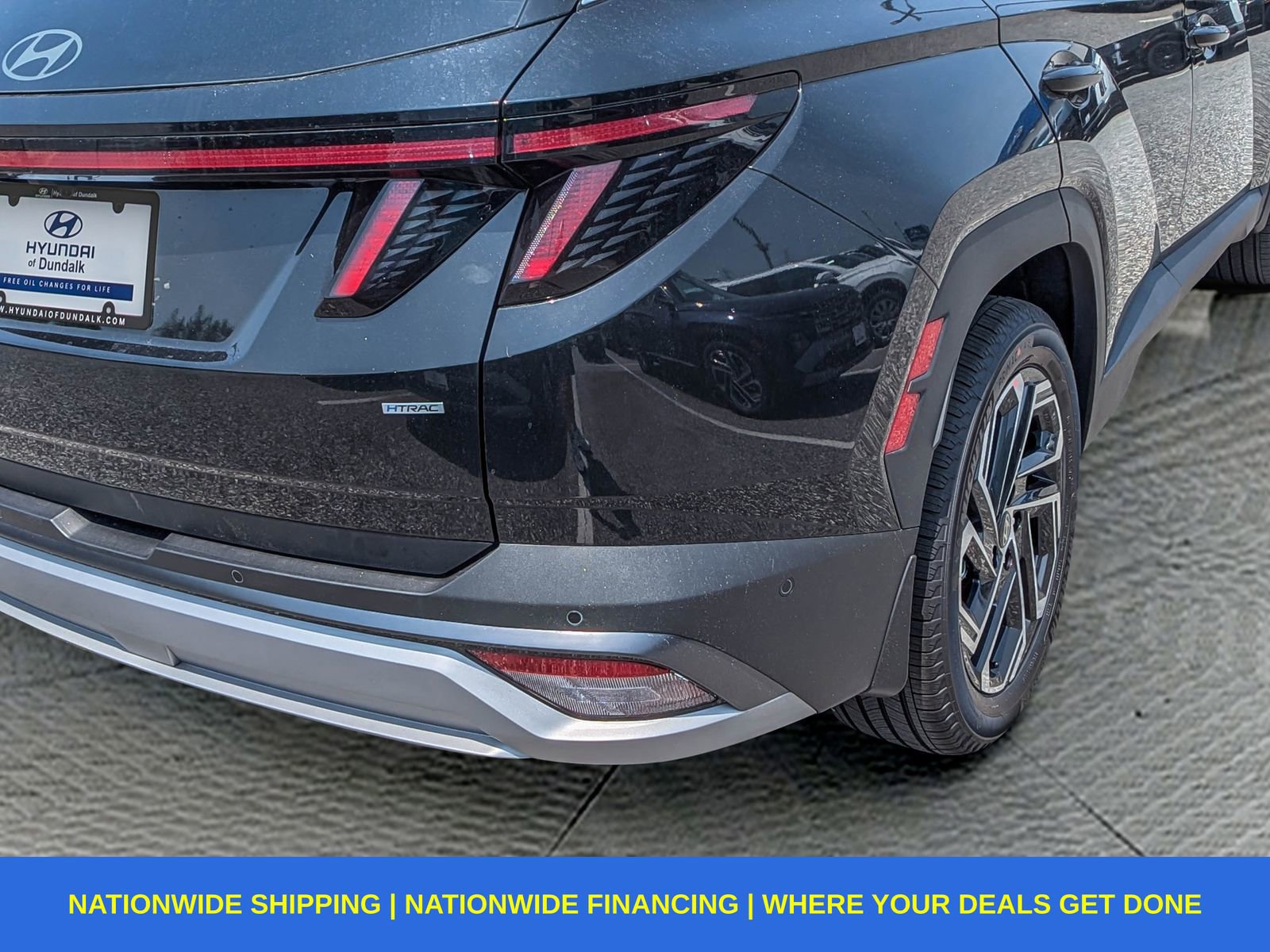 New 2025 Hyundai Tucson Limited image 14